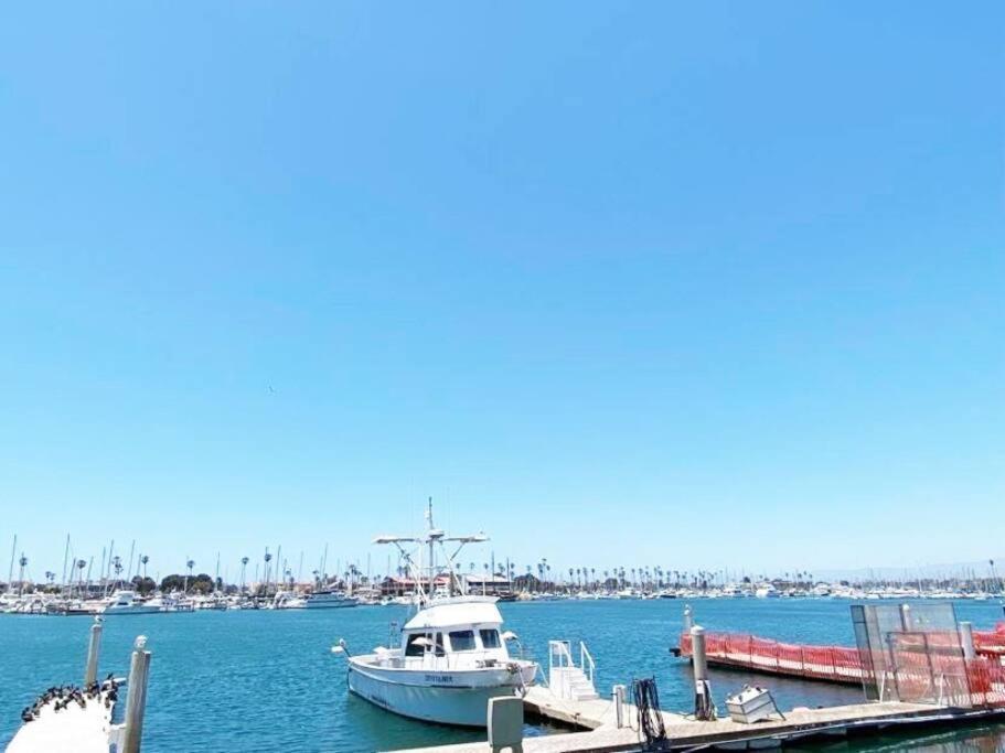 Gateway To Oxnard Beach 외부 사진